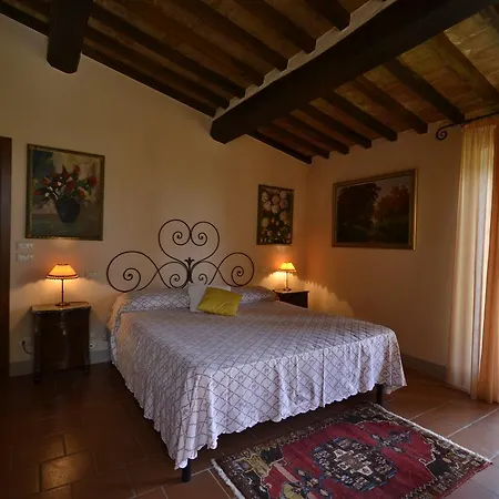 Valentino קורטונה